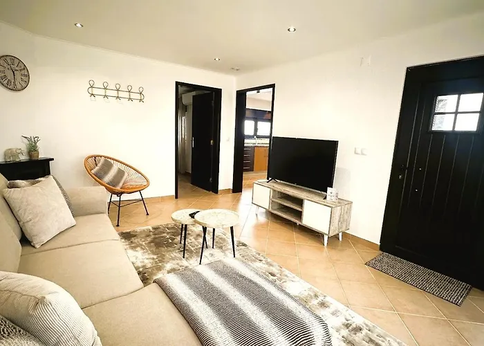 Moinho Do Avo Joao Santa Barbara (Lisbon)